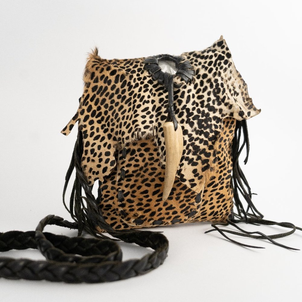 EUC Jimmi WZ Leopard Crossbody